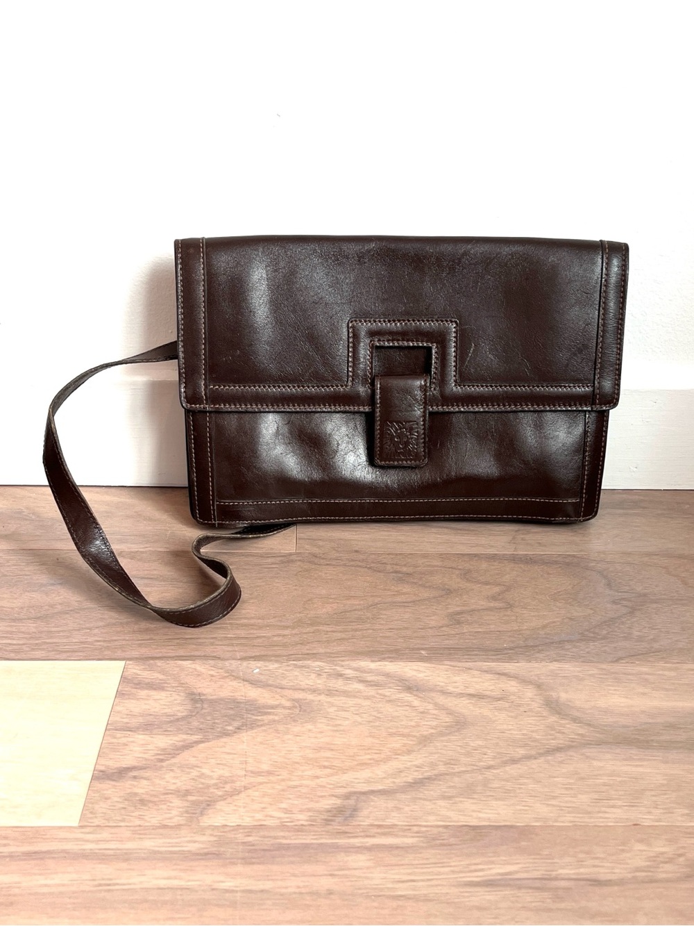 Vintage Anne Klein Chocolate Brown Leather Crossbody Satchel Bag Gold Trim